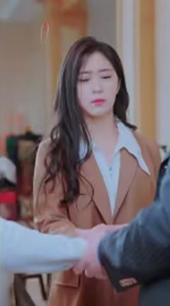 离婚后,苏小姐的前夫又来了